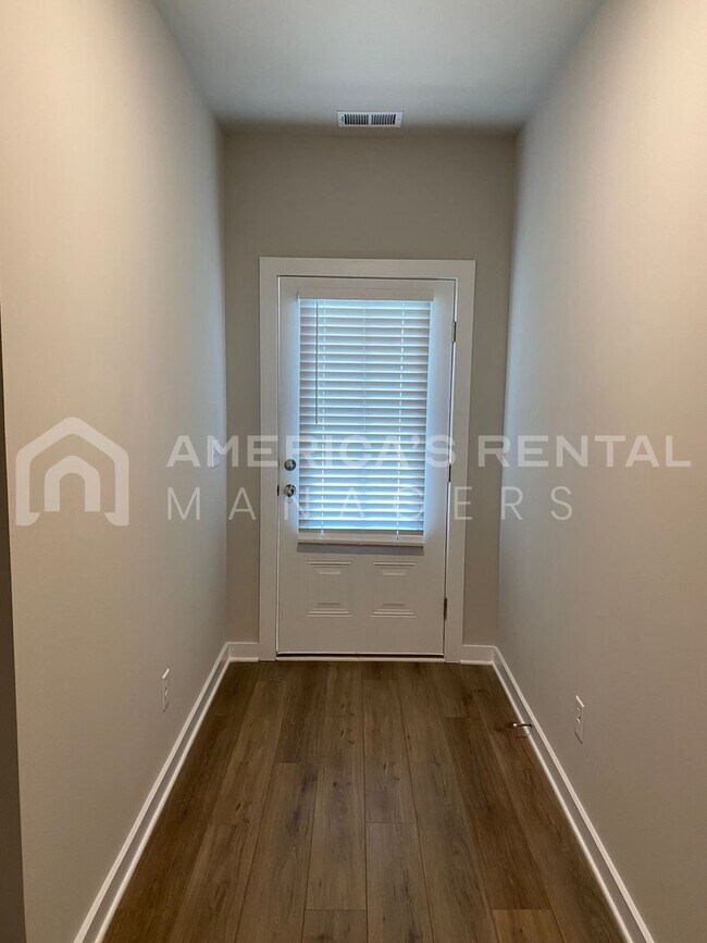 Building Photo - Home for Rent in Odenville, AL! Available to View with 48 Hours Notice!!