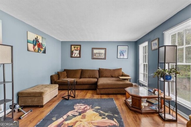 Building Photo - 661 Bantry Ln