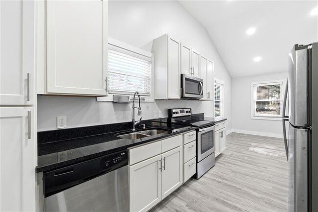 Building Photo - 4154 Brenda Dr