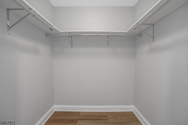 Building Photo - 40 W Park Pl