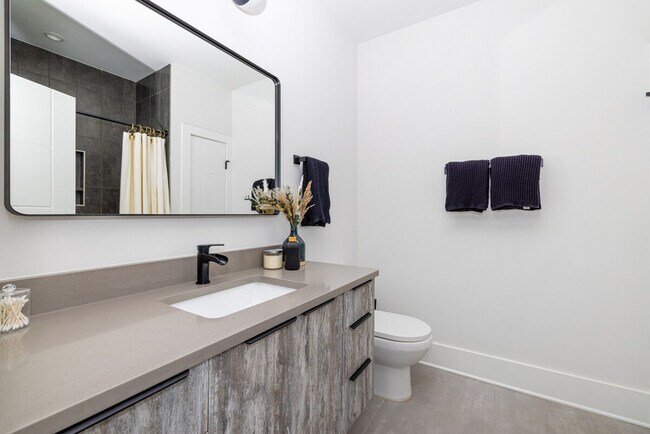 Building Photo - 4235 Raney Way