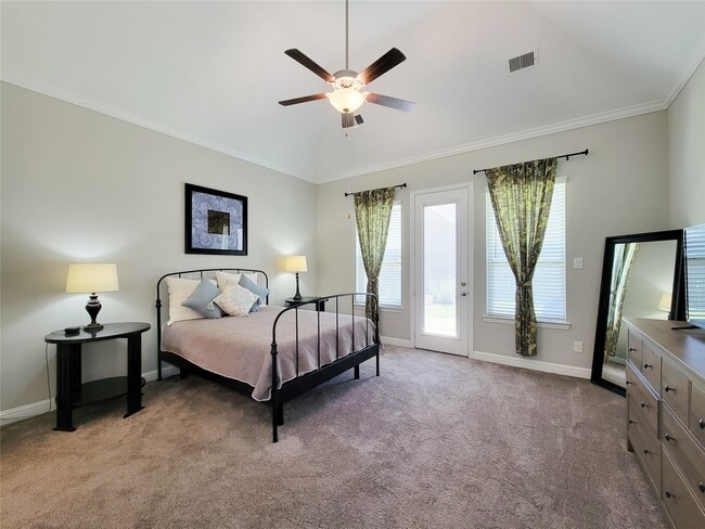 Building Photo - 18727 Evanhale Bend Dr