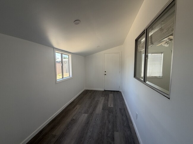 Building Photo - 1241 Wilson Ave