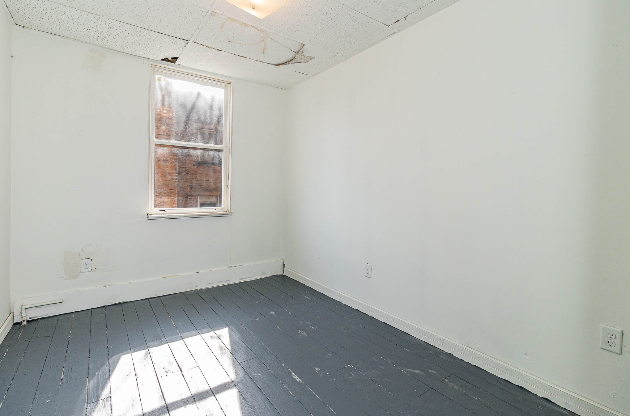 Building Photo - 213 Mulberry St