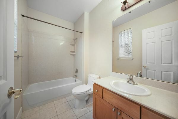 Building Photo - 1706 20th Ave