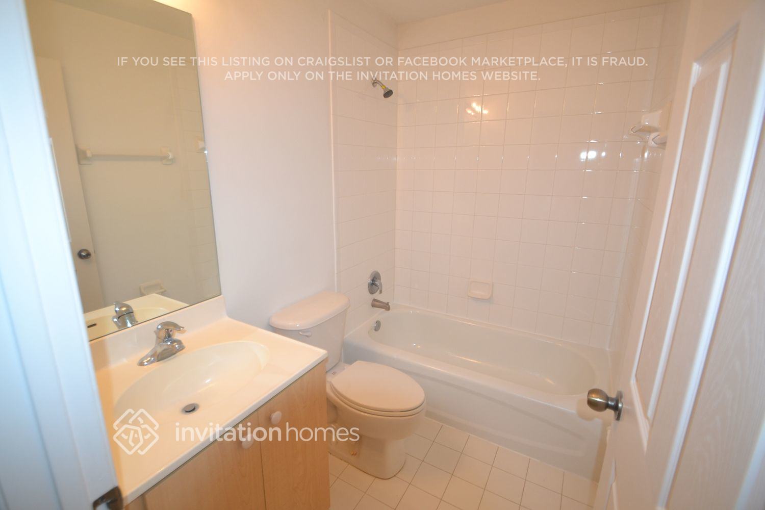 Building Photo - 5940 Azalea Cir
