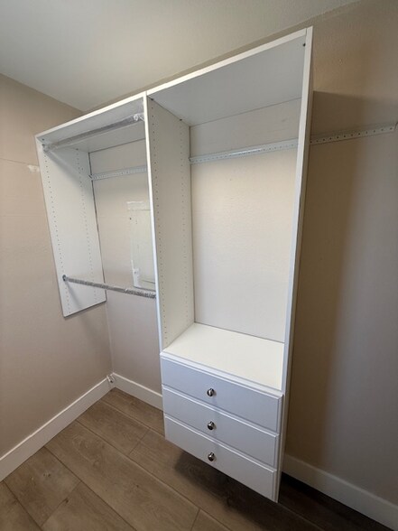 Building Photo - 171 Palm Blvd