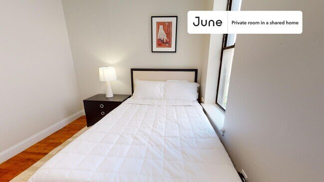 Building Photo - Room in Shared 2 bed/1 bath home