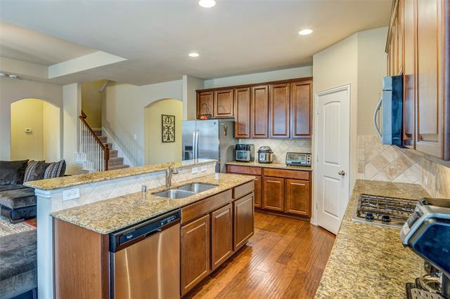 Building Photo - 2713 Costa Mesa Dr