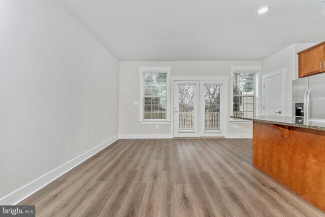 Building Photo - 2911 Osprey Way