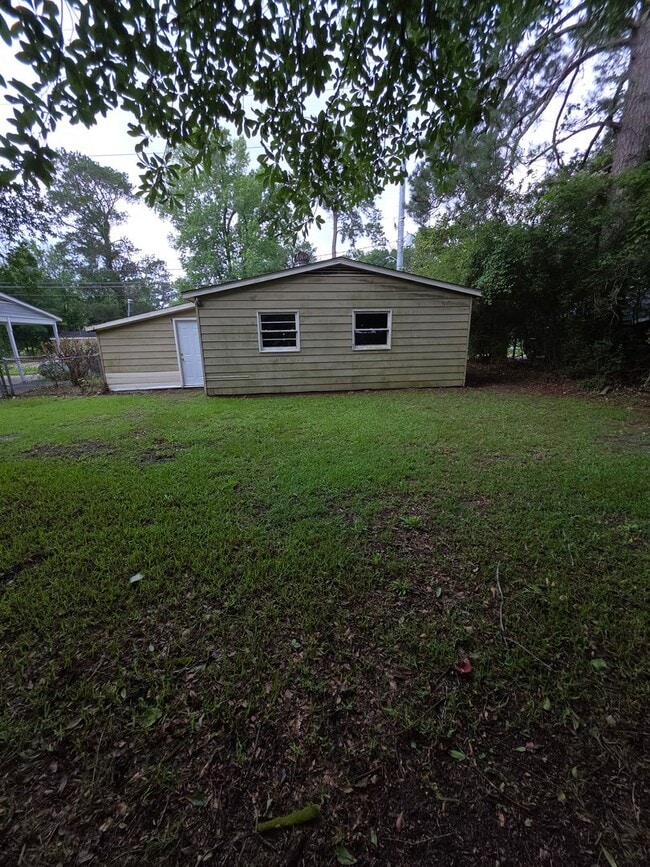 Building Photo - 3503 Ruben St