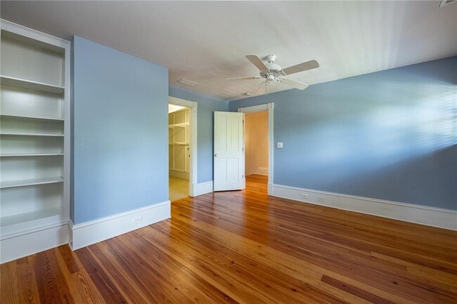 Building Photo - 765 Woodland Ave SE