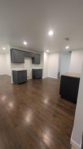 Building Photo - 1406 Eastus Dr