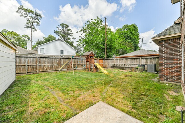 Building Photo - 11642 Cypresswood Dr