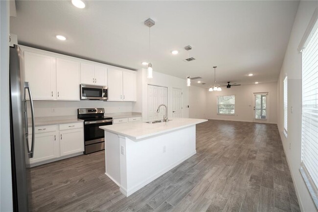 Building Photo - 1424 Sunset Preserve Wy