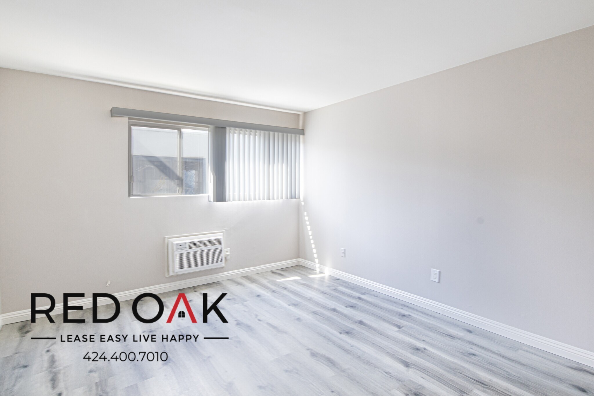 Building Photo - 4433 Colbath Ave