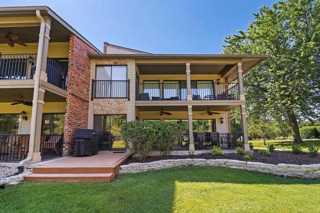 Building Photo - 31 Abbey Villa Cir