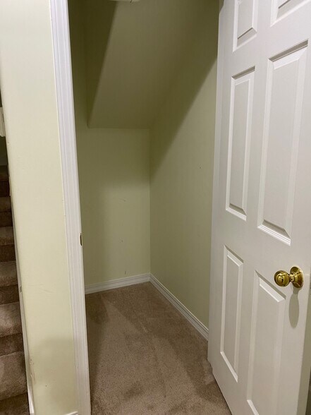 Building Photo - 7323 Old Redmond Rd