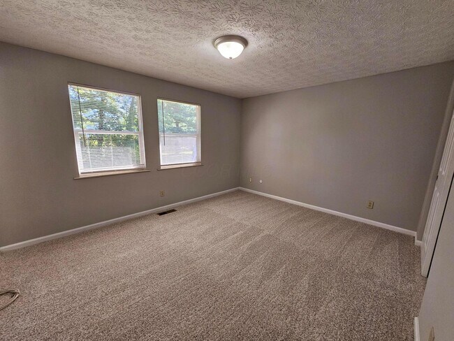 Building Photo - 5316 Predmore Pl