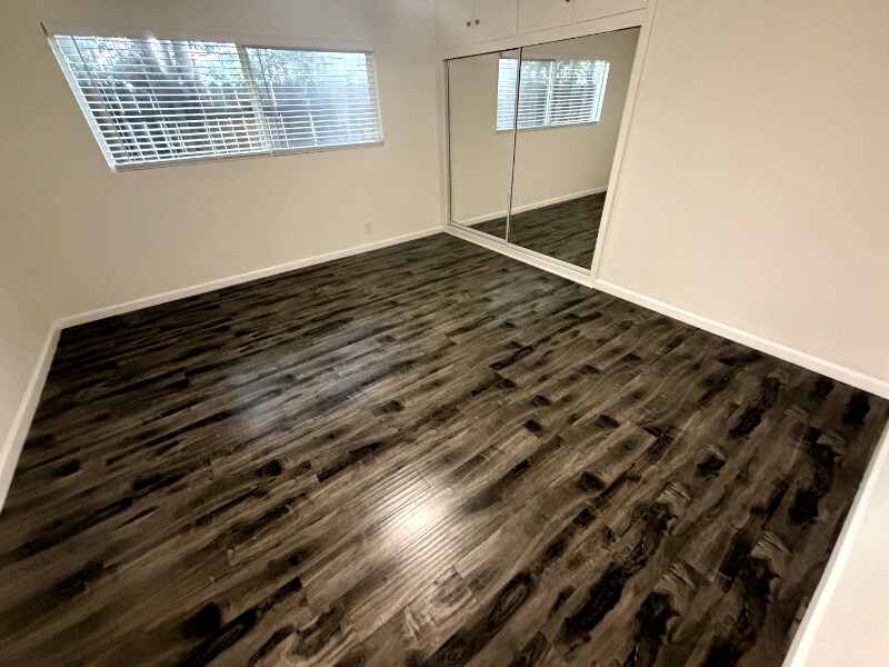 Building Photo - 1040 N Sierra Bonita Ave