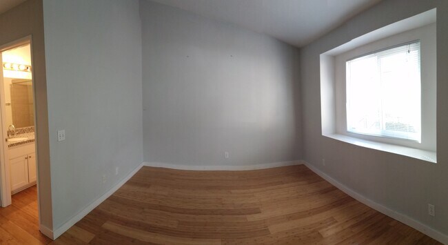 Building Photo - 30902 Club House Dr
