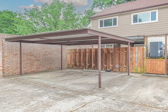 Building Photo - 10502 Hammerly Blvd
