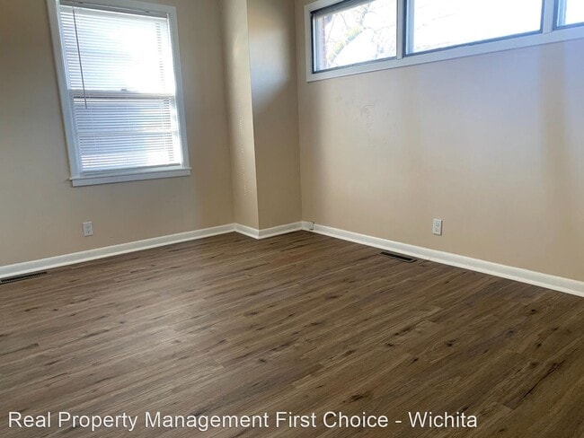 Building Photo - 3 br, 1.5 bath House - 2274 S Euclid