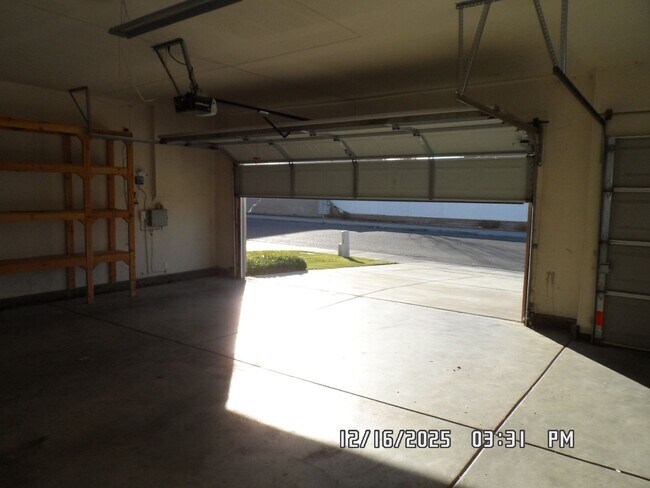 Building Photo - 4 Bedrooms, 2 Bathrooms, 3 Car Garage, 1899 sq. ft., Large Fenced, Front Yard Lawn, Near Schools ...