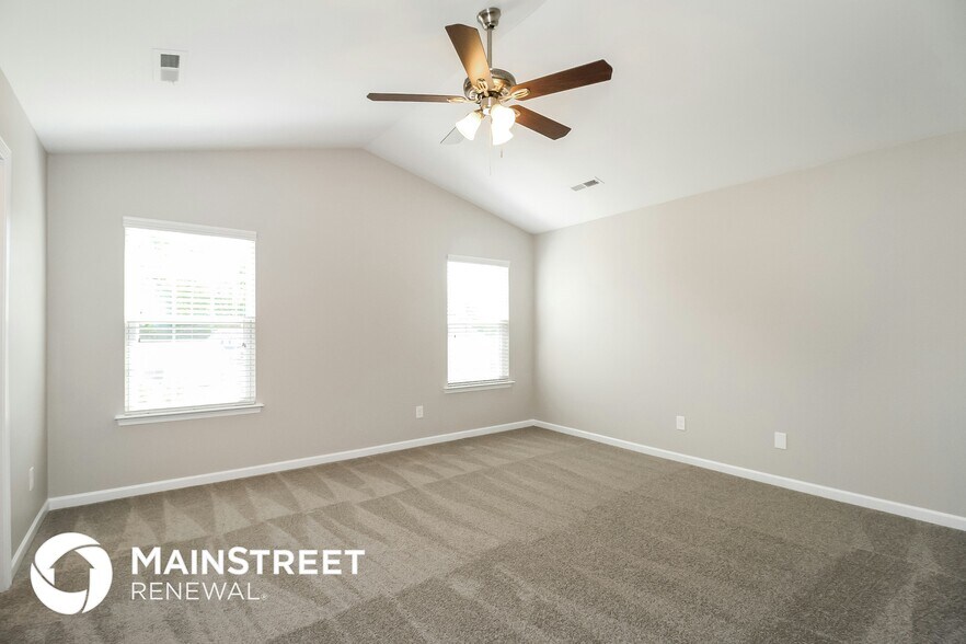 Building Photo - 260 Mount Olivet Dr