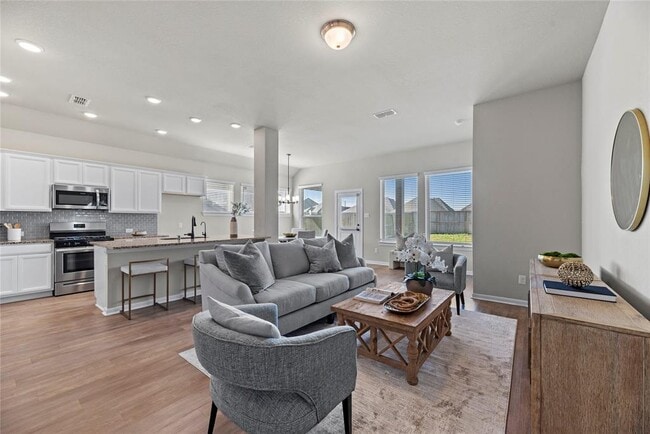 Building Photo - 2522 Blazing Star Dr