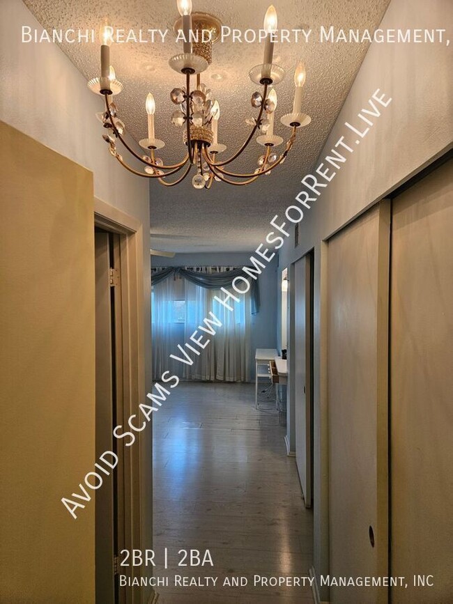 Building Photo - Condo Available - On Top of the World Comm...