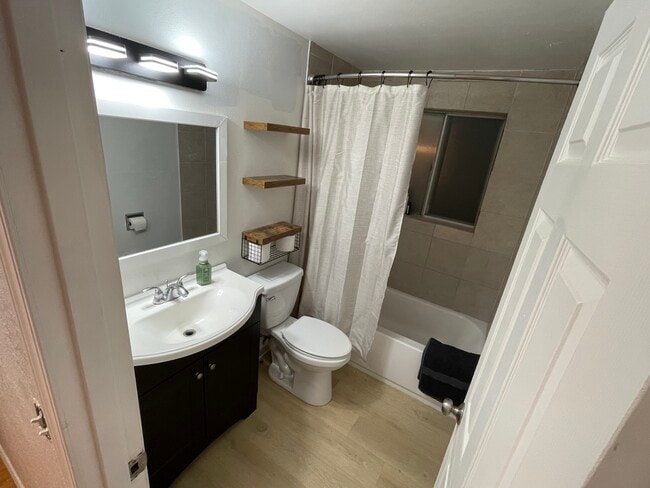 Building Photo - 30443 2nd Ave S