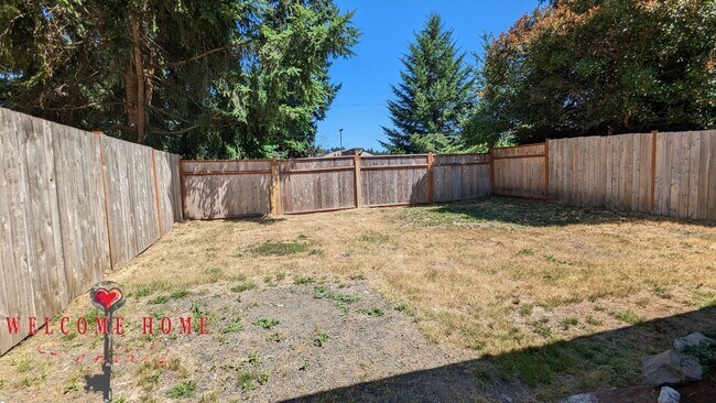 Building Photo - Bryant - 1324A/1324B