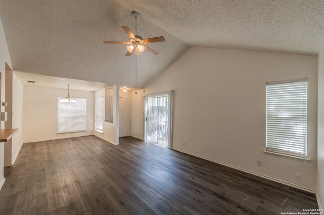 Building Photo - 7006 Silver Canyon