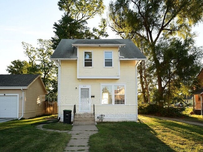 Building Photo - 3809 N 19th St