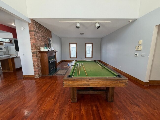 Building Photo - 3 Bedroom Home on NW Side of Grand Rapids