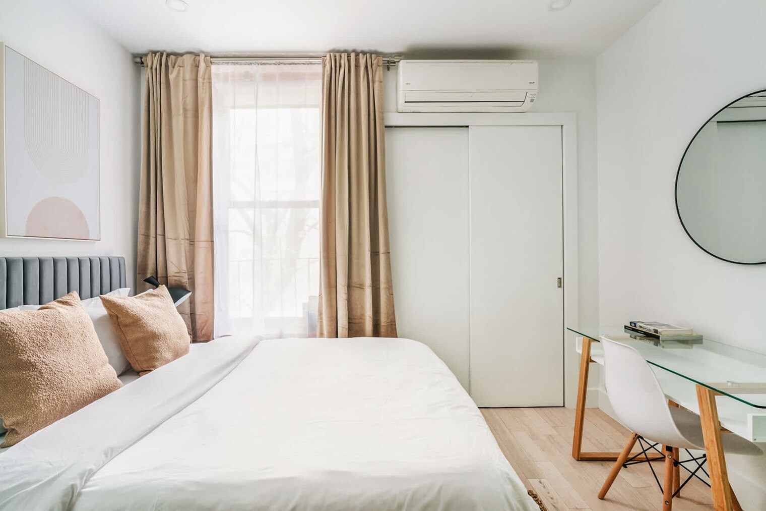 Building Photo - 317 E 78th St