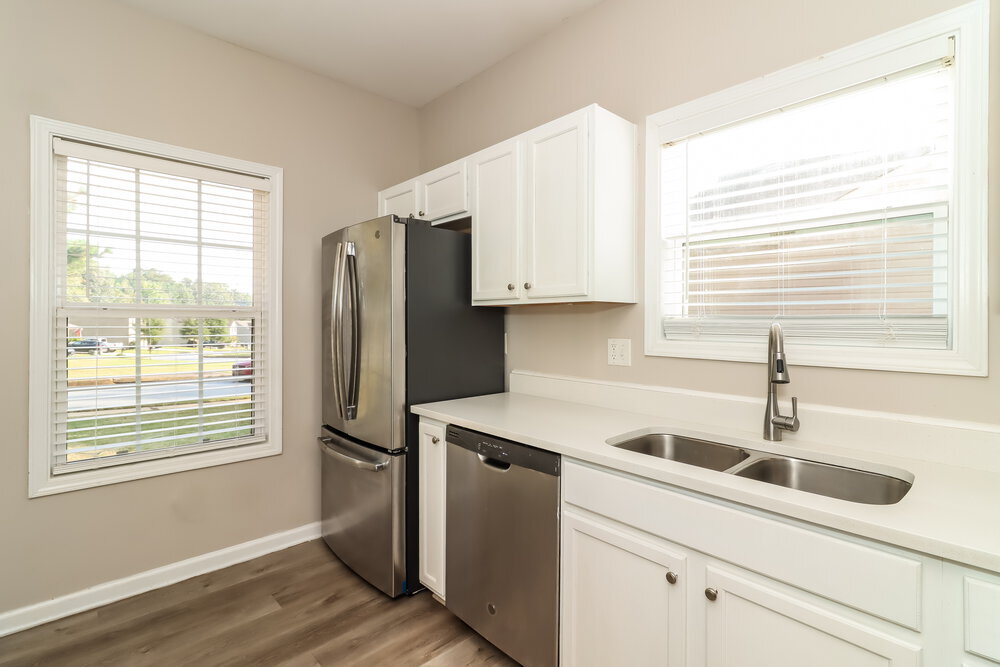 Building Photo - 18 Westin Way