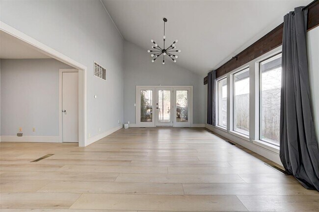 Building Photo - 6413 Centennial Ct