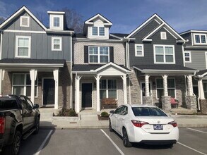 Building Photo - FULLY FURNISHED Home in Hermatige