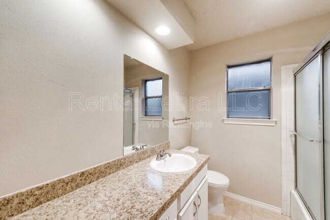 Building Photo - 4806 Stage Line Dr