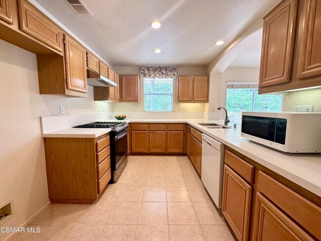 Building Photo - 30873 Paloma Ct