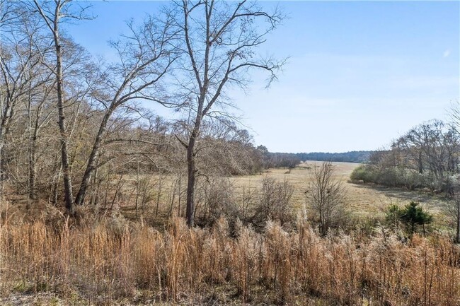 Building Photo - 285 Yaupon Trail