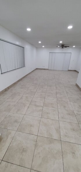 Building Photo - 1379 Summit Run Cir