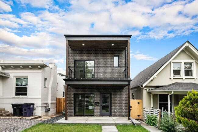 Primary Photo - Back Duplex in Denver's Jefferson Park Neighborhood