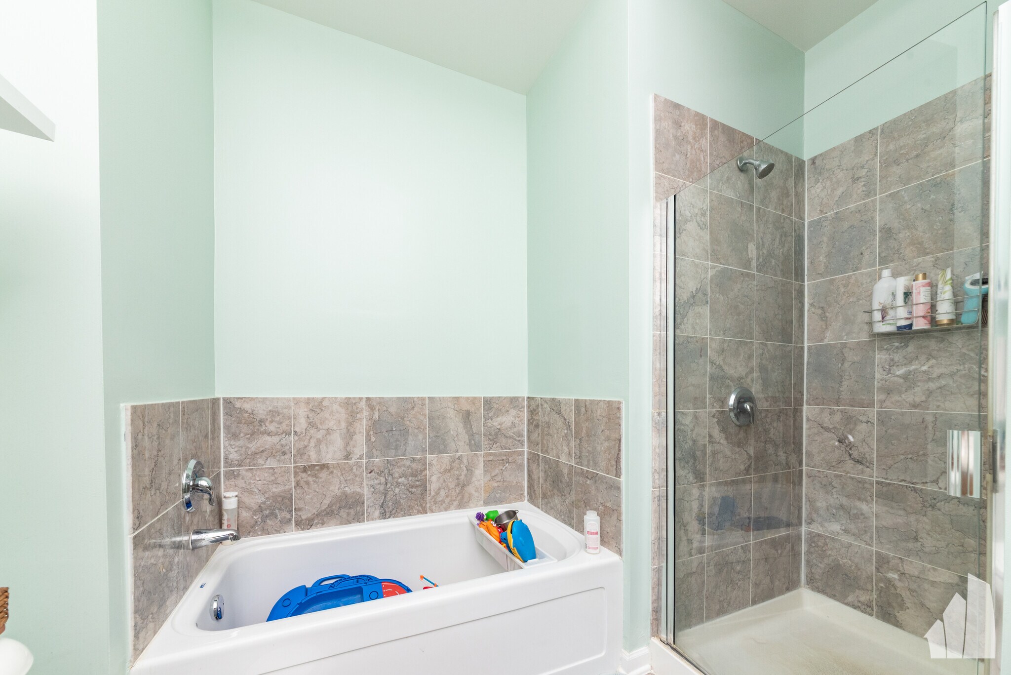 Building Photo - 1464 S MICHIGAN Ave