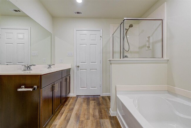 Building Photo - 17911 Grassy Prairie Dr