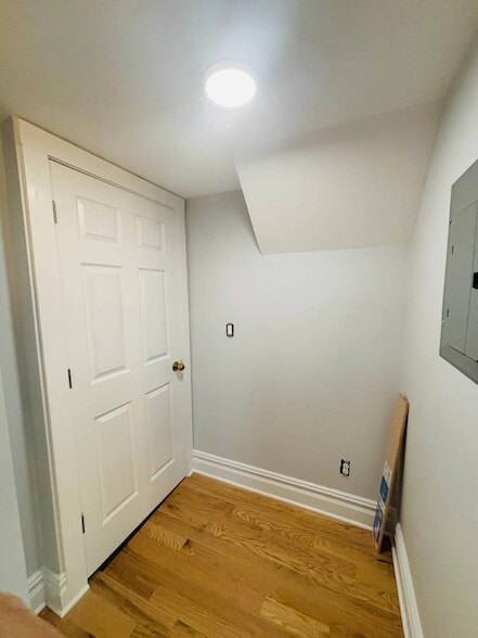 Building Photo - 45 Glen Head Rd