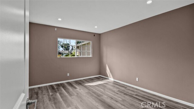 Building Photo - 9540 Debra Ave