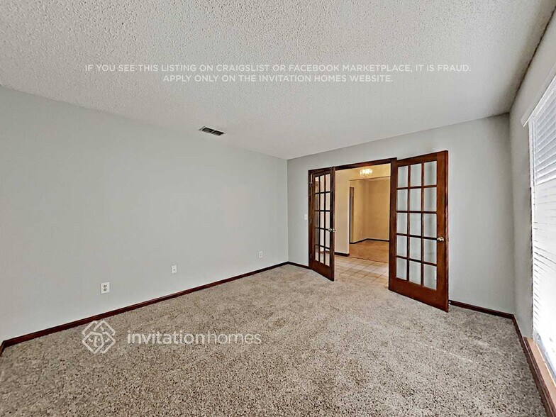 Building Photo - 12283 Deeder Ln
